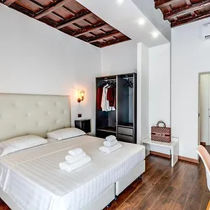  Bed and breakfast Effe Luxury Palace Italia